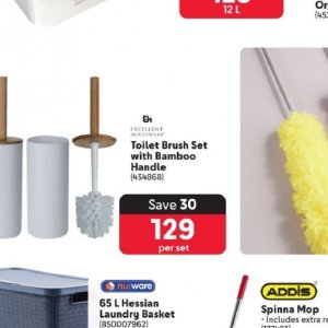 Toilet brush at Makro
