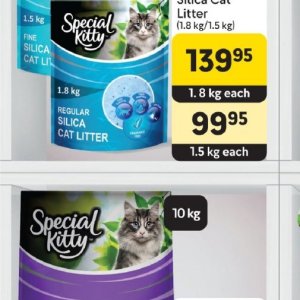 Cat litter at Makro