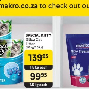 Cat litter at Makro