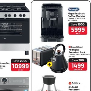 Coffee machine delonghi  at Makro