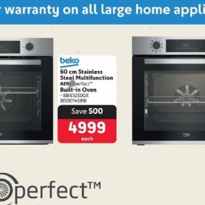 Oven beko  at Makro