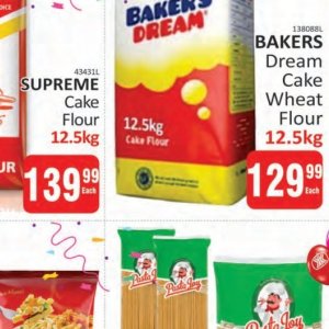 Flour at Kit Kat Cash&Carry