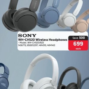 Headphones at Makro