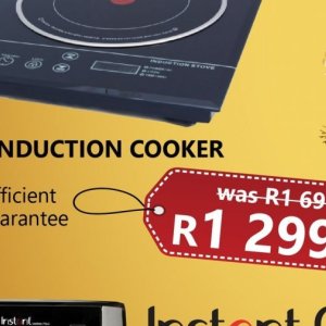 Cooker at Tafelberg Furnishers