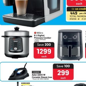 Pressure cooker at Makro