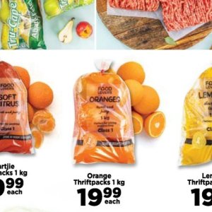 Oranges at Fruit & Veg City