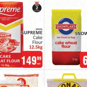 Cake at Kit Kat Cash&Carry