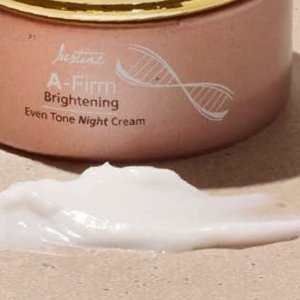 Cream at Justine
