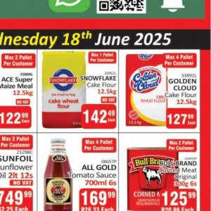 Flour at Kit Kat Cash&Carry