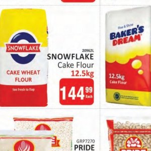 Flour at Kit Kat Cash&Carry