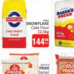 Cake at Kit Kat Cash&Carry