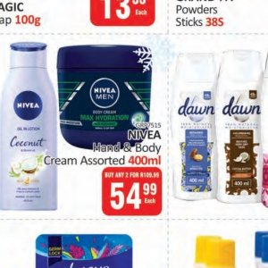 Cream at Kit Kat Cash&Carry
