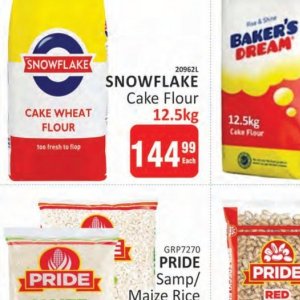 Flour at Kit Kat Cash&Carry
