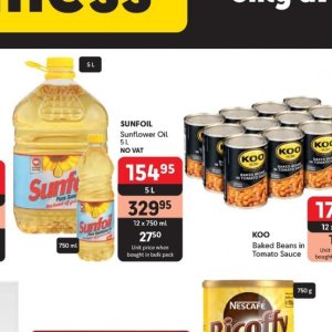 Sunflower oil at Makro