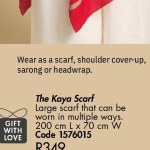 Scarf at Justine