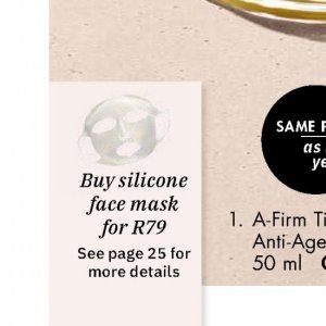 Face mask at Justine
