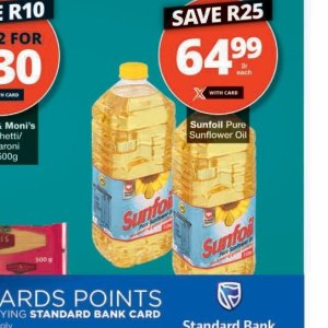 Sunflower oil at Checkers