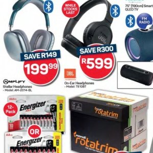 Headphones at Pick n Pay Hyper