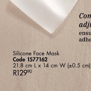 Face mask at Justine