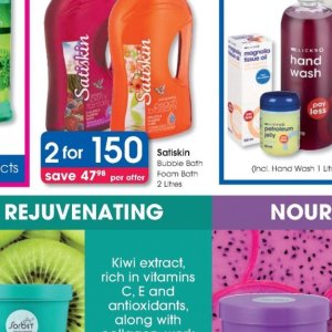 Foundation maybelline  at Clicks