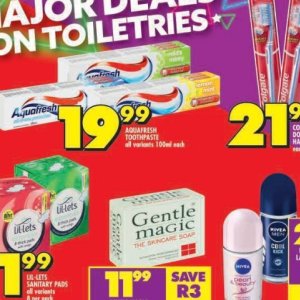 Toothpaste aquafresh  at Shoprite