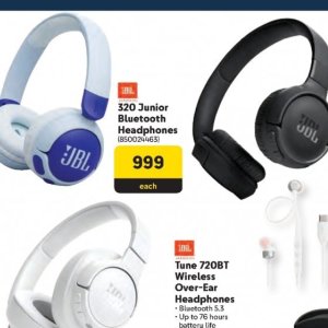 Headphones at Makro
