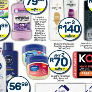 Mouthwash listerine  at Pick n Pay Hyper