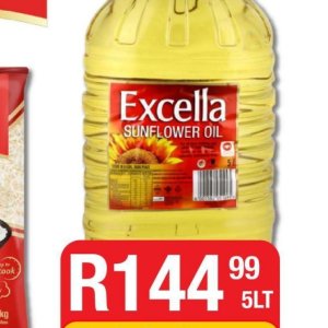 Sunflower oil at Take n Pay