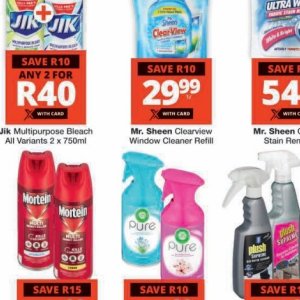 Window cleaner at Checkers