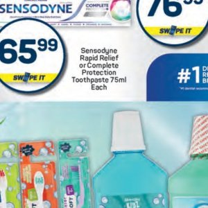 Toothpaste aquafresh  at Pick n Pay Hyper