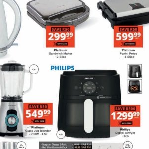 Sandwich maker at Checkers