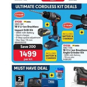 Charger at Makro