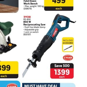   at Makro