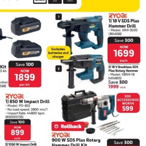 Charger at Makro