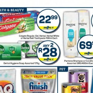 Toothpaste colgate  at Pick n Pay Hyper