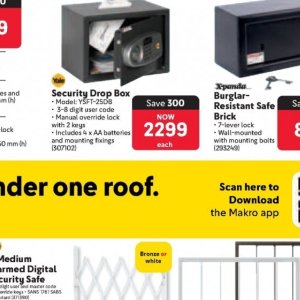 Lock at Makro