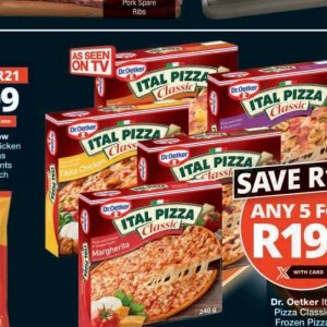 Pizza at Checkers