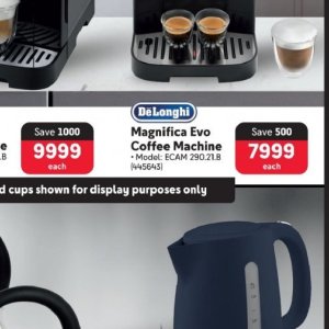 Coffee machine delonghi  at Makro
