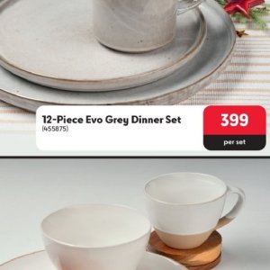 Dinner set at Makro