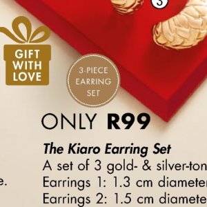 Earrings at Justine