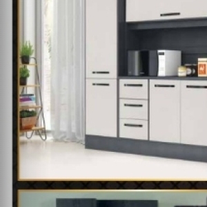 Kitchen at Lewis