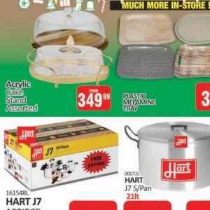 Cake at Kit Kat Cash&Carry