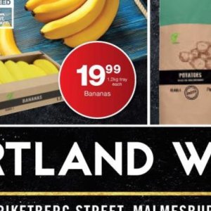 Bananas at Checkers