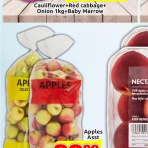 Apples at Three Star Cash and Carry